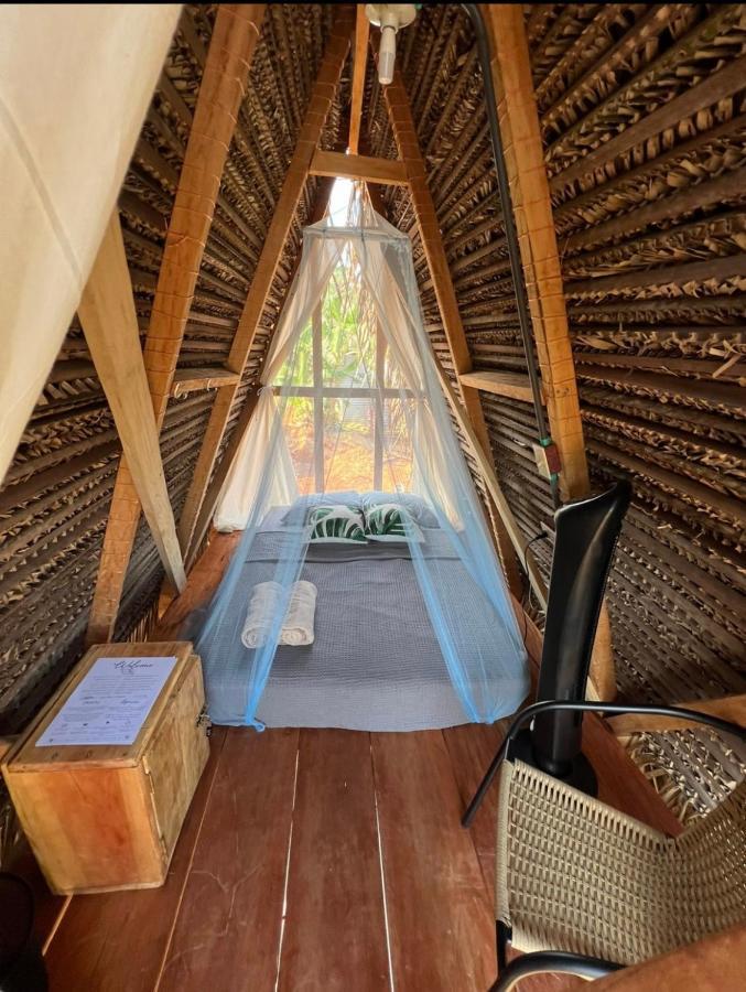 Отель Sasy Tipis Санта-Каталина Экстерьер фото